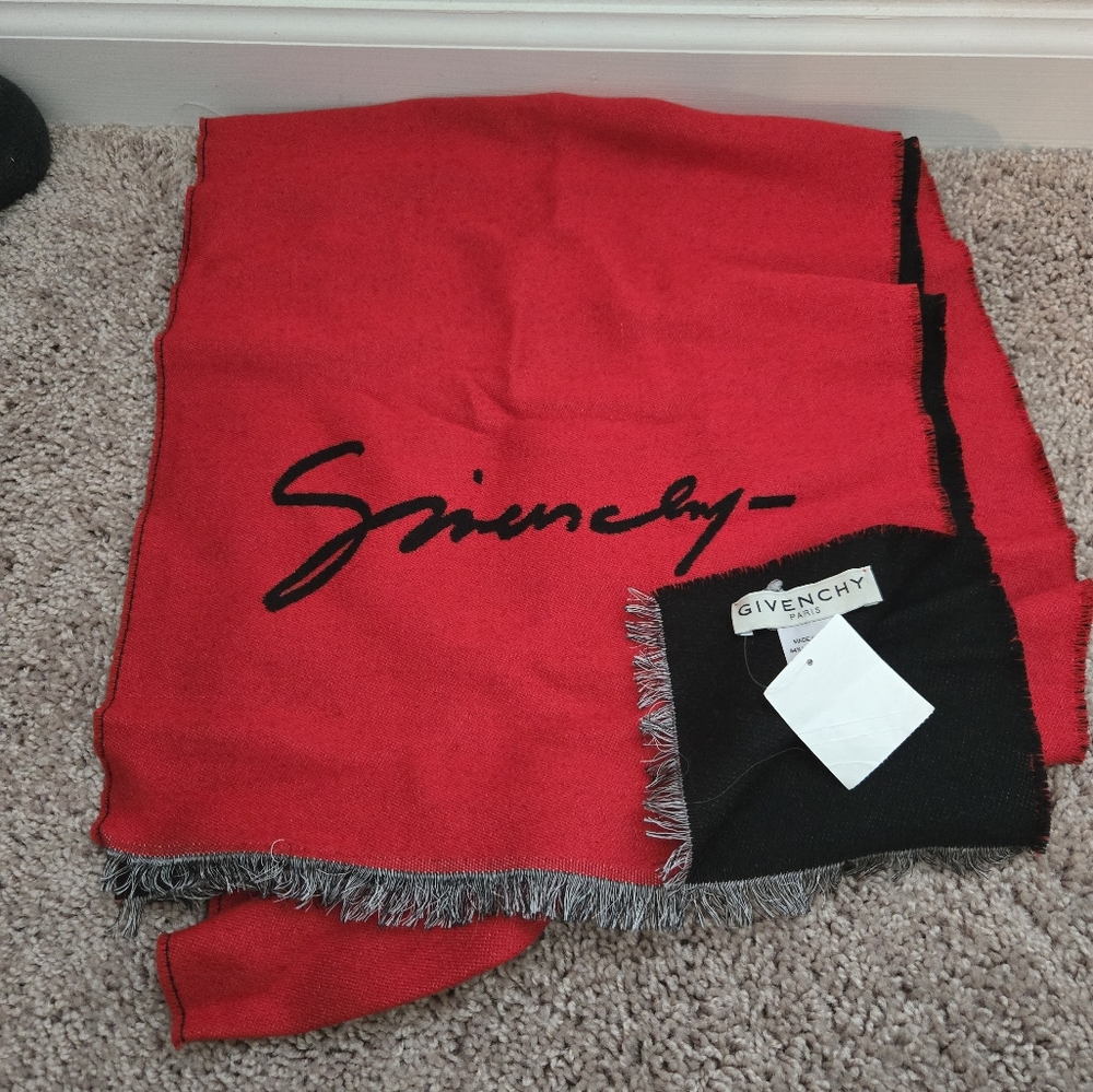 Givency red & black reversible scarf